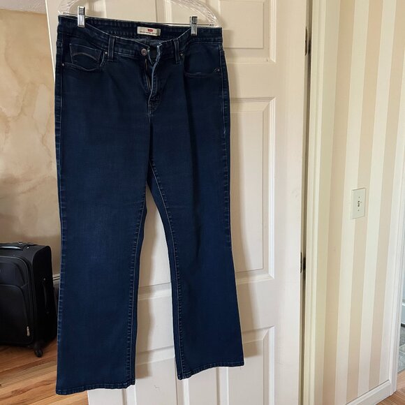 Levi's Perfectly Shaping 512 Boot Cut Darkwash Jeans Size 18m - Picture 2 of 8